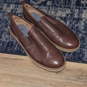 Luchesse mens size 12